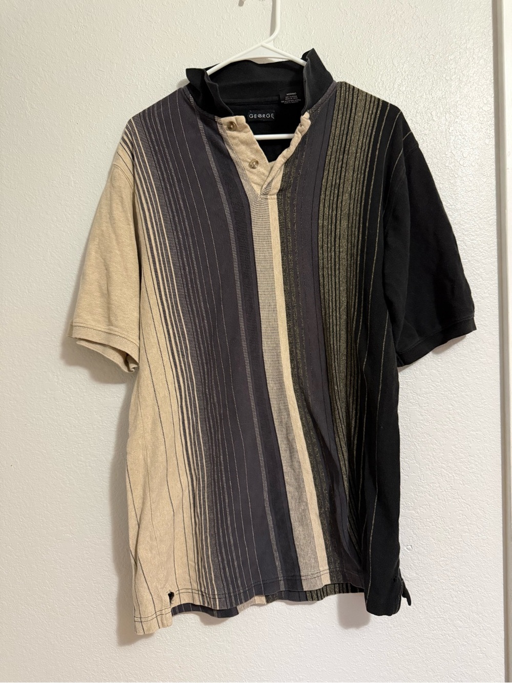 George Vertical Stripe Henley Polo - Black & Tan